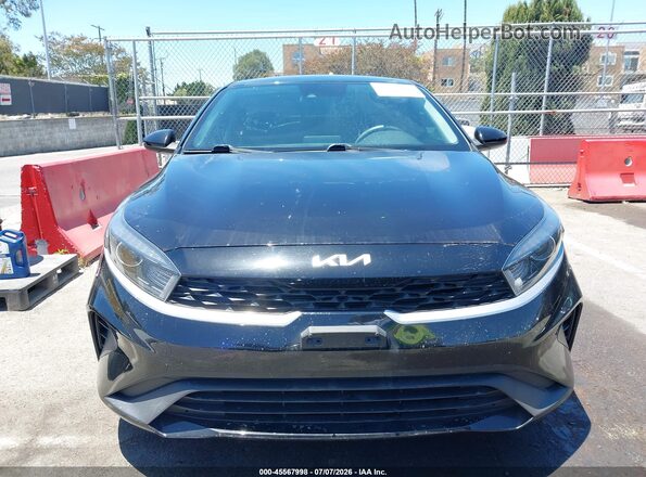 3KPF24AD3NE454576 2022 KIA FORTE Черный Вид щитка приборов