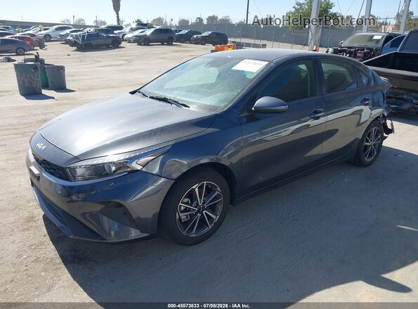 3KPF24AD3NE455310 2022 KIA FORTE Gray Vista tres cuartos delantera izquierda