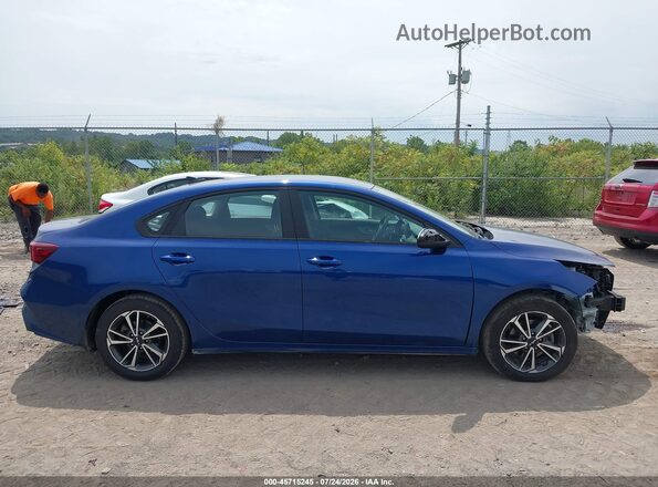 3KPF24AD3NE500987 2022 KIA FORTE Blue Rear interior view