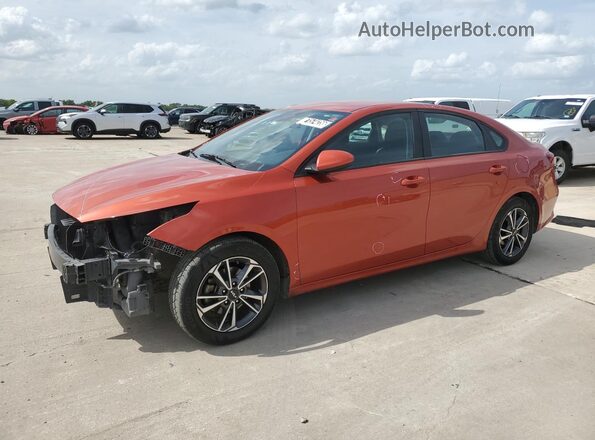 3KPF24AD3PE543132 2023 KIA FORTE Orange Widok wnętrza 360 stopni