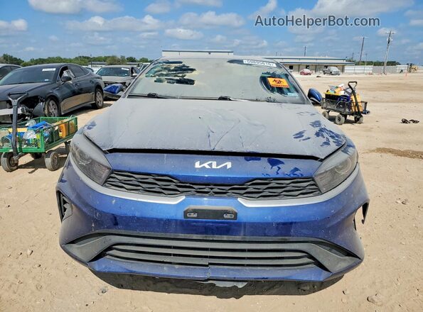 3KPF24AD3PE568841 2023 KIA FORTE Синий Вид спереди