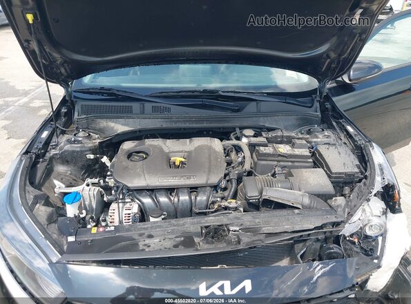 3KPF24AD3PE636166 2023 KIA FORTE Черный Вид сзади