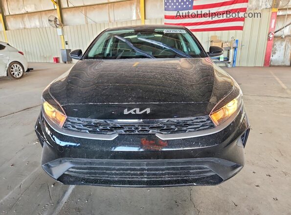 3KPF24AD3PE685481 2023 KIA FORTE Black Вид спереду