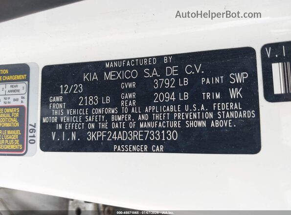 3KPF24AD3RE733130 2024 KIA FORTE White Vista del compartimento del motor