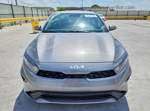 3KPF24AD3RE748940 2024 KIA FORTE Silver Front view
