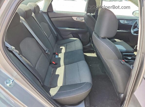 3KPF24AD3RE748940 2024 KIA FORTE Silver Rear seats view