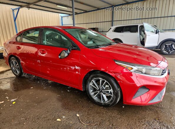3KPF24AD3RE764359 2024 KIA FORTE Red Delantero derecho