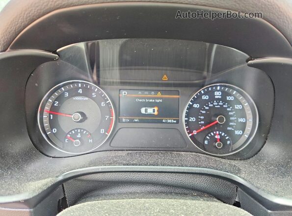 3KPF24AD3RE773336 2024 KIA FORTE Red Vista del cuadro de instrumentos