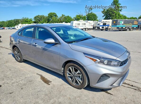 3KPF24AD3RE778147 2024 KIA FORTE Серый Передняя правая четверть