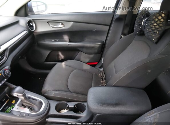3KPF24AD4KE031100 2019 KIA FORTE Blue 