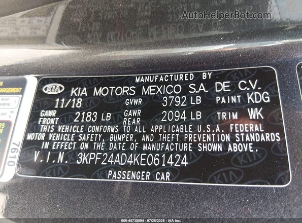 3KPF24AD4KE061424 2019 KIA FORTE Gray Вид підкапотного простору