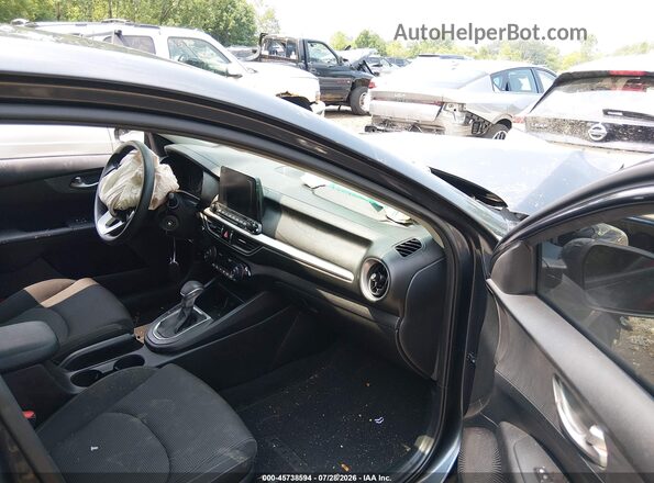 3KPF24AD4KE061424 2019 KIA FORTE Gray Вид салону спереду