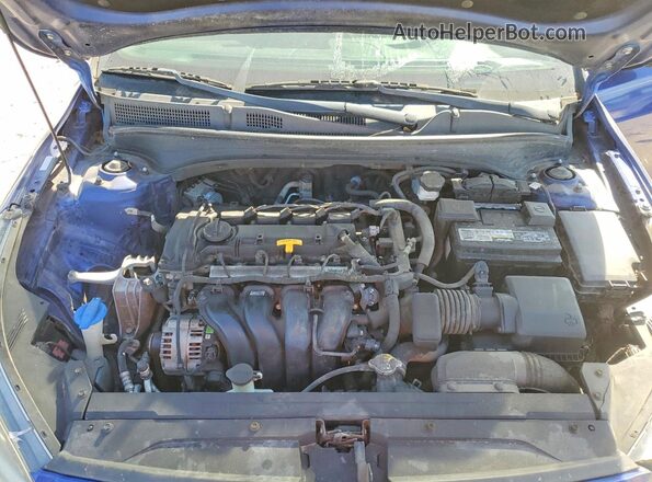 3KPF24AD4KE072391 2019 KIA FORTE Blue Widok wnętrza z tyłu