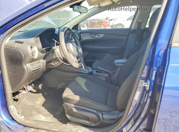 3KPF24AD4KE072391 2019 KIA FORTE Blue Widok wnętrza z przodu