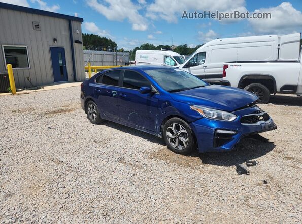 3KPF24AD4ME284999 2021 KIA FORTE Blue Front right
