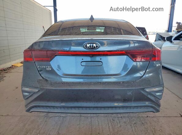 3KPF24AD4ME299034 2021 KIA FORTE Gray Rear view