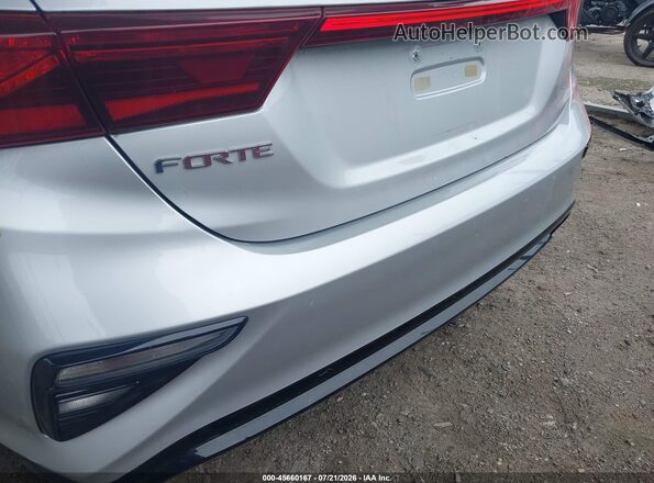 3KPF24AD4ME326572 2021 KIA FORTE Silver 