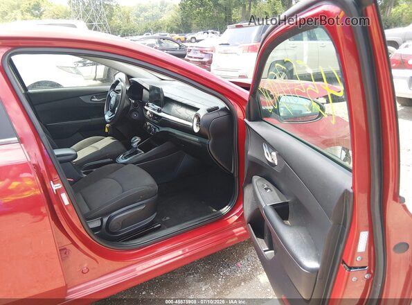 3KPF24AD4ME351701 2021 KIA FORTE Red Սալոնի դիմացի տեսք