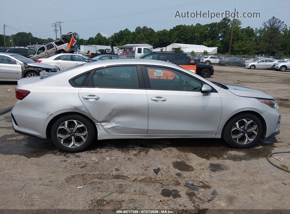3KPF24AD4ME369826 2021 KIA FORTE Silver Rear interior view