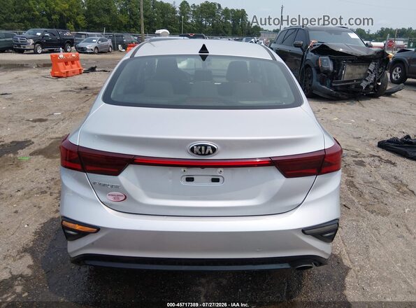 3KPF24AD4ME369826 2021 KIA FORTE Silver 