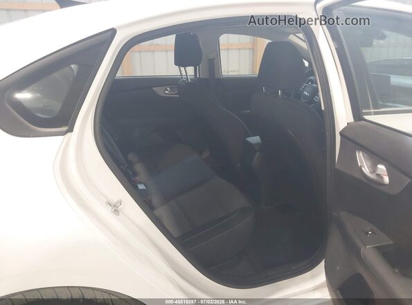 3KPF24AD4PE516120 2023 KIA FORTE White Вид наклейки з VIN-кодом