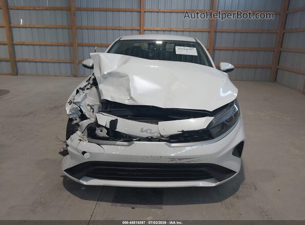 3KPF24AD4PE516120 2023 KIA FORTE White Вид щитка приладів