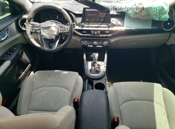 3KPF24AD4PE554950 2023 KIA FORTE Черный Вид панели приборов