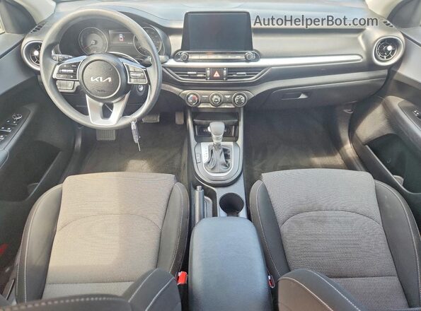 3KPF24AD4PE555791 2023 KIA FORTE Black წინა პანელის ხედი