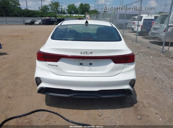 3KPF24AD4PE611938 2023 KIA FORTE White 