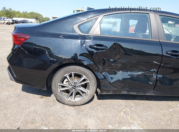 3KPF24AD4PE626665 2023 KIA FORTE Black წინა ხედი