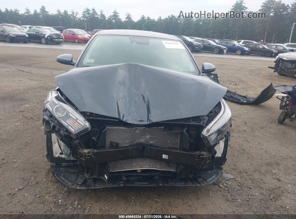 3KPF24AD4PE694187 2023 KIA FORTE Gray Front view