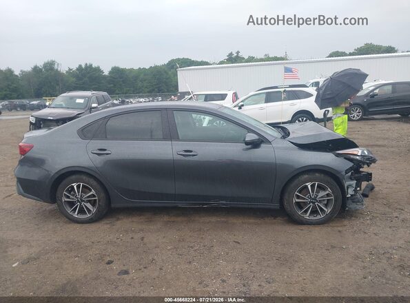 3KPF24AD4PE694187 2023 KIA FORTE Gray 360 interior view