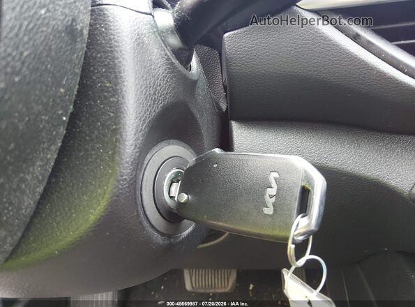 3KPF24AD4RE766864 2024 KIA FORTE Gray Առջևի վահանակի տեսք