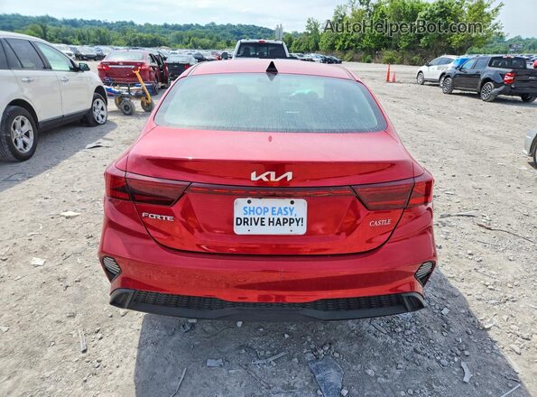 3KPF24AD4RE794356 2024 KIA FORTE Red Вид ззаду