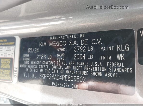 3KPF24AD4RE809602 2024 KIA FORTE Gray Vista del compartimento del motor