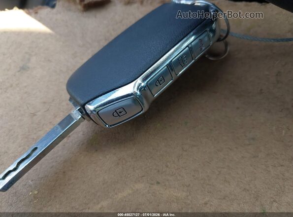 3KPF24AD4RE809602 2024 KIA FORTE Gray Vista del salpicadero