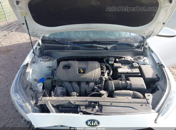 3KPF24AD5KE061268 2019 KIA FORTE White უკანა ხედი