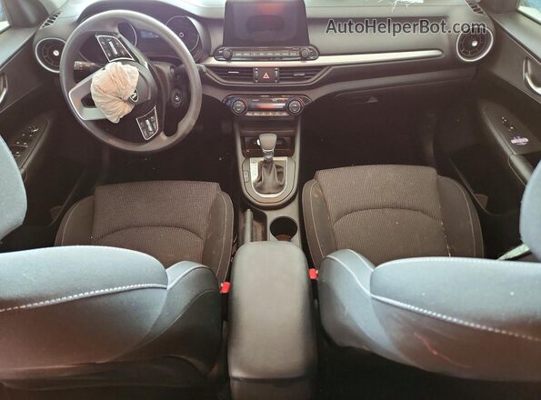 3KPF24AD5KE076904 2019 KIA FORTE Red Вид панелі приладів