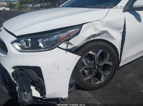 3KPF24AD5KE108654 2019 KIA FORTE Белый Вид спереди