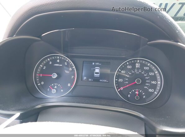 3KPF24AD5LE198406 2020 KIA FORTE Black Vista de los asientos traseros