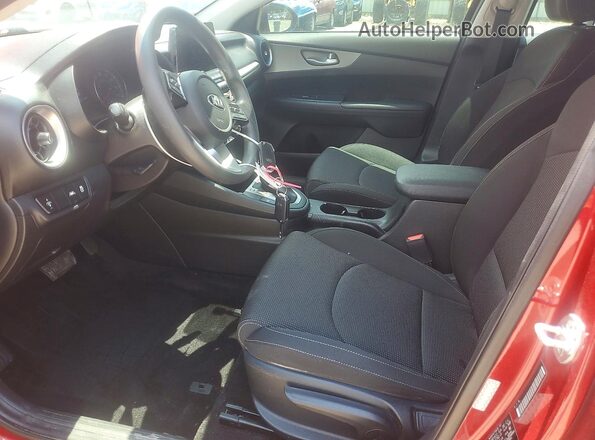 3KPF24AD5LE234076 2020 KIA FORTE Красный Вид салона спереди