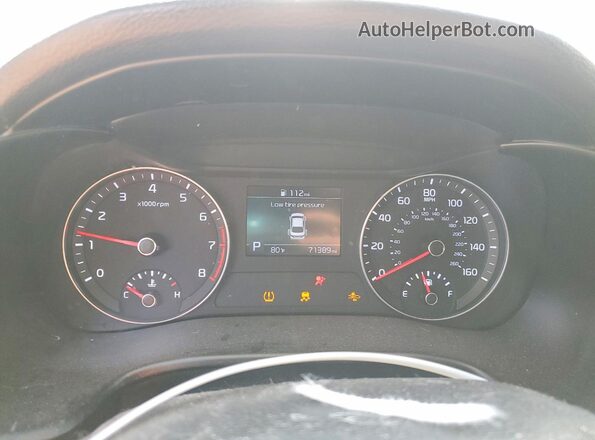 3KPF24AD5LE262475 2020 KIA FORTE Red Vista del cuadro de instrumentos