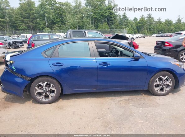 3KPF24AD5ME301261 2021 KIA FORTE Blue Widok wnętrza 360 stopni