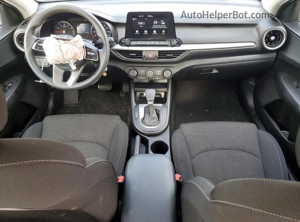 3KPF24AD5ME388272 2021 KIA FORTE Gray Vista del salpicadero