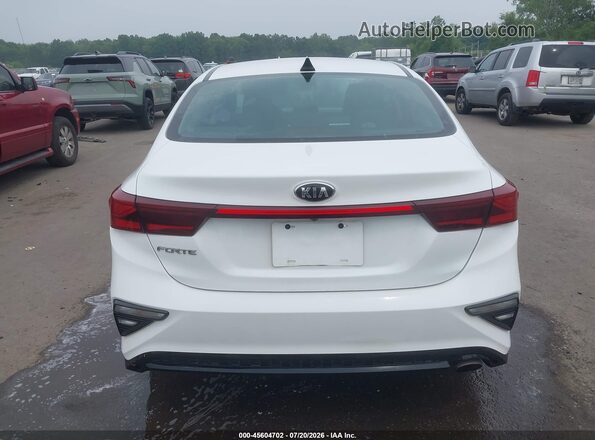 3KPF24AD5ME411100 2021 KIA FORTE White 
