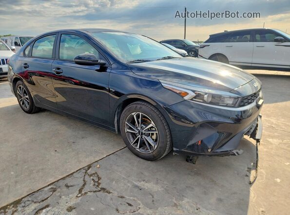 3KPF24AD5NE491712 2022 KIA FORTE Black Front right