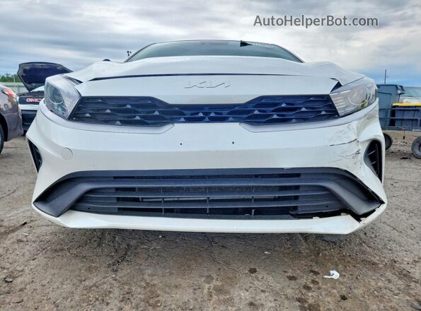 3KPF24AD5PE585981 2023 KIA FORTE White წინა ხედი