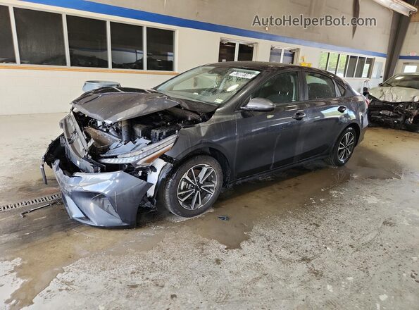 3KPF24AD5PE615190 2023 KIA FORTE Gray 