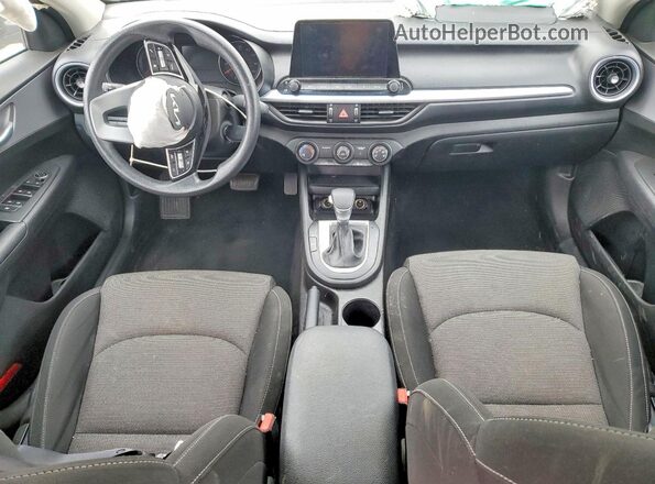 3KPF24AD5PE642759 2023 KIA FORTE Black Vista del salpicadero