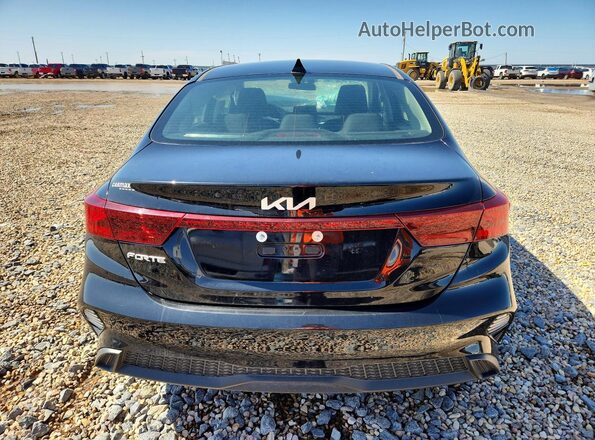 3KPF24AD5PE642759 2023 KIA FORTE Black Vista trasera